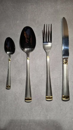 Ménagère Schneider complète neuve