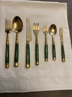 Ménagère Vintage Laiton & Teck Style Mid-Century – 1960/1970 – Manches