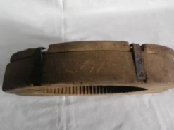 moule a beurre en bois ancien