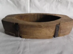 moule a beurre en bois ancien