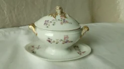 Moutardier sur dormant en porcelaine paris Limoges decor floral