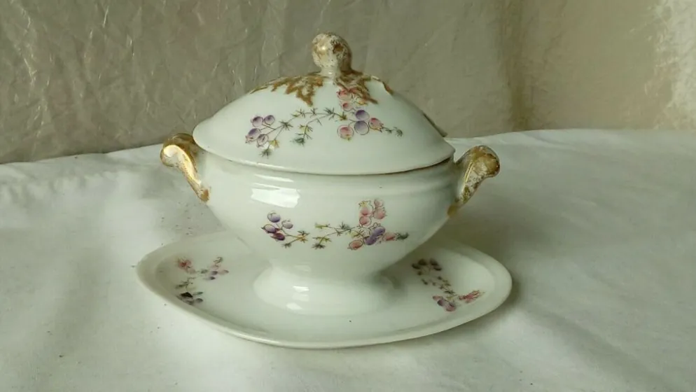 Moutardier sur dormant en porcelaine paris Limoges decor floral