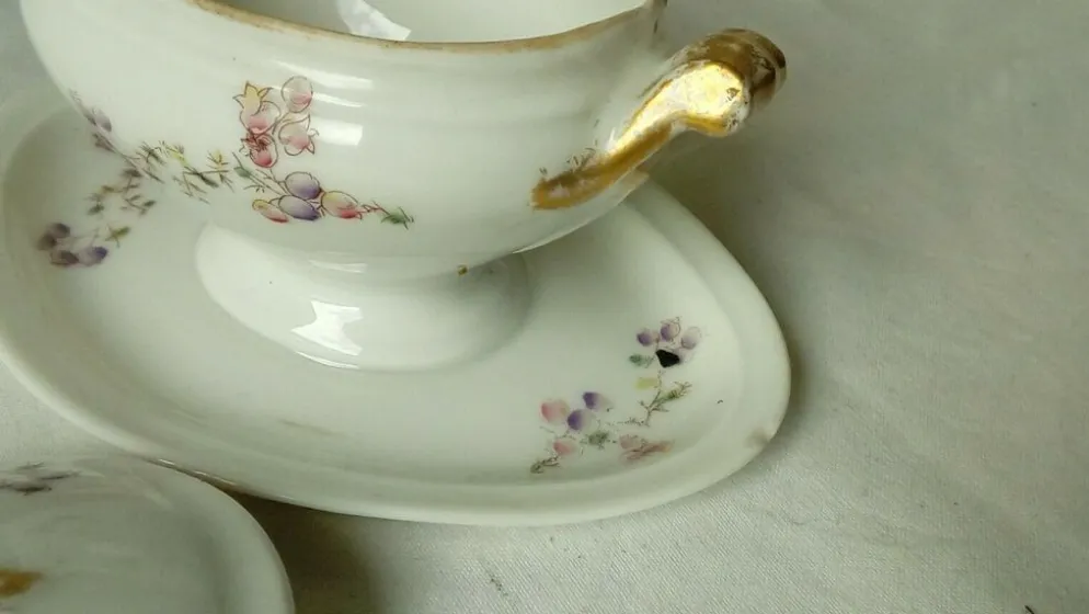 Moutardier sur dormant en porcelaine paris Limoges decor floral