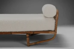 Méridienne en bambou et rotin bouclé ivoire, Italie, années 1960
