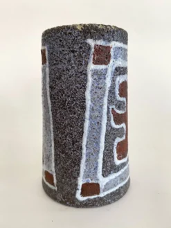 Mug brutaliste allemand, années 80