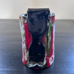 Mug d’artiste multicolore