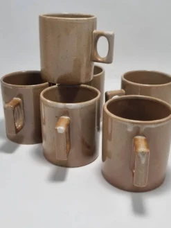 Mugs en grès
