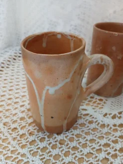 6 mugs / tasses / chopes en grès