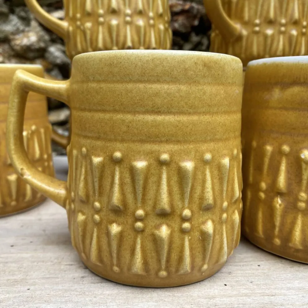 Mugs vintage BP en céramique années 70