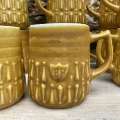 Mugs vintage BP en céramique années 70