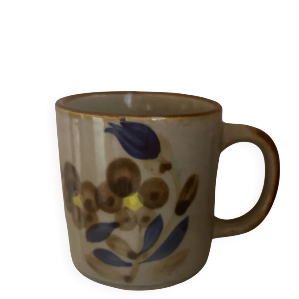 Mug / Tasse vintage en grès – Motif floral peint à la main – Style ann