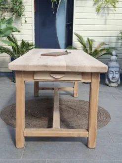 N052 table de ferme rénovée