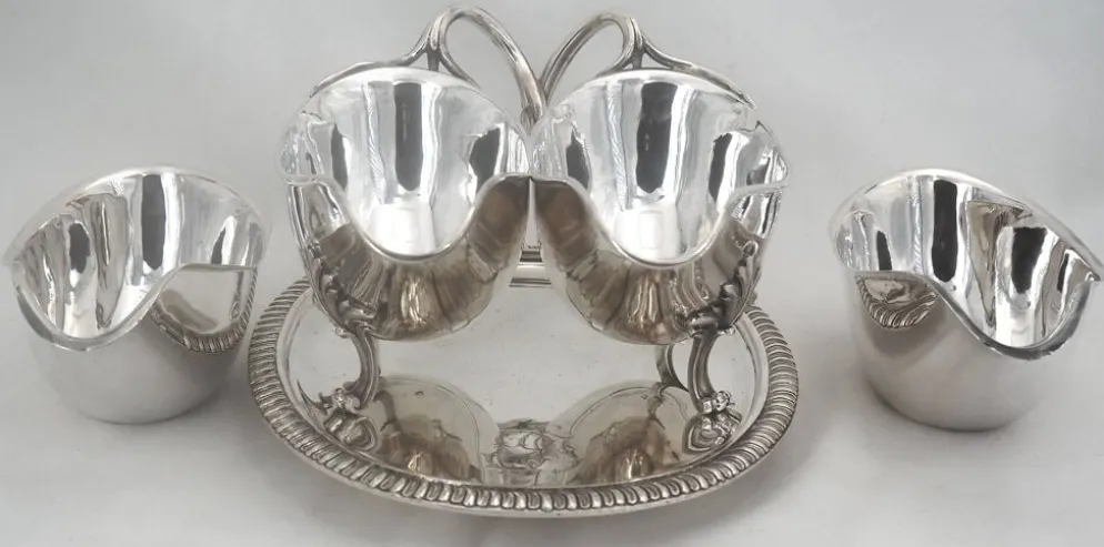 Odiot, saucière double + doublures, argent Minerve, excellent état, XIX, 1,798 kg