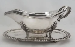 Odiot, saucière double + doublures, argent Minerve, excellent état, XIX, 1,798 kg