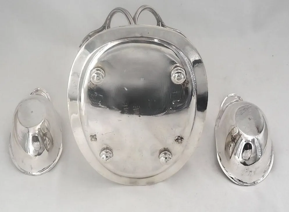 Odiot, saucière double + doublures, argent Minerve, excellent état, XIX, 1,798 kg