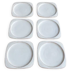 Olivier Roy Vallauris – 6 assiettes carrées en céramique – 1972