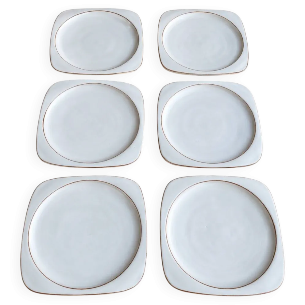 Olivier Roy Vallauris – 6 assiettes carrées en céramique – 1972
