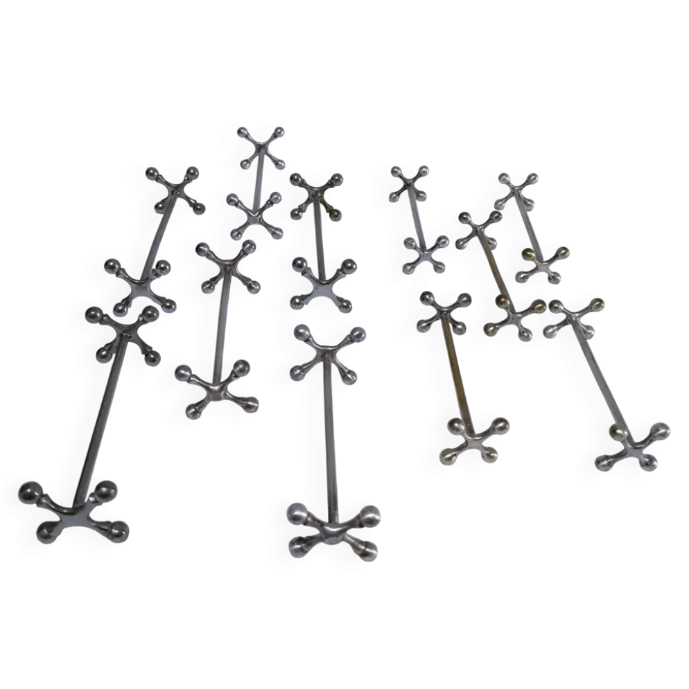 Onze porte-couteau "croisillons" métal design années 70