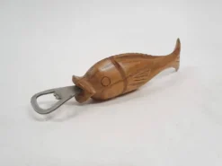 Ouvre-bouteille en bois vintage en forme de poisson, années 1970