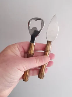 Ouvre bouteille et couteau manche bambou laiton