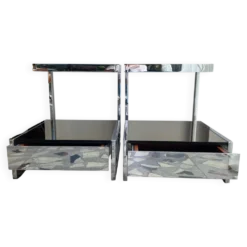 Paire chevets/tables appoint chrome et verre fumé (miroir), avec tiroirs.