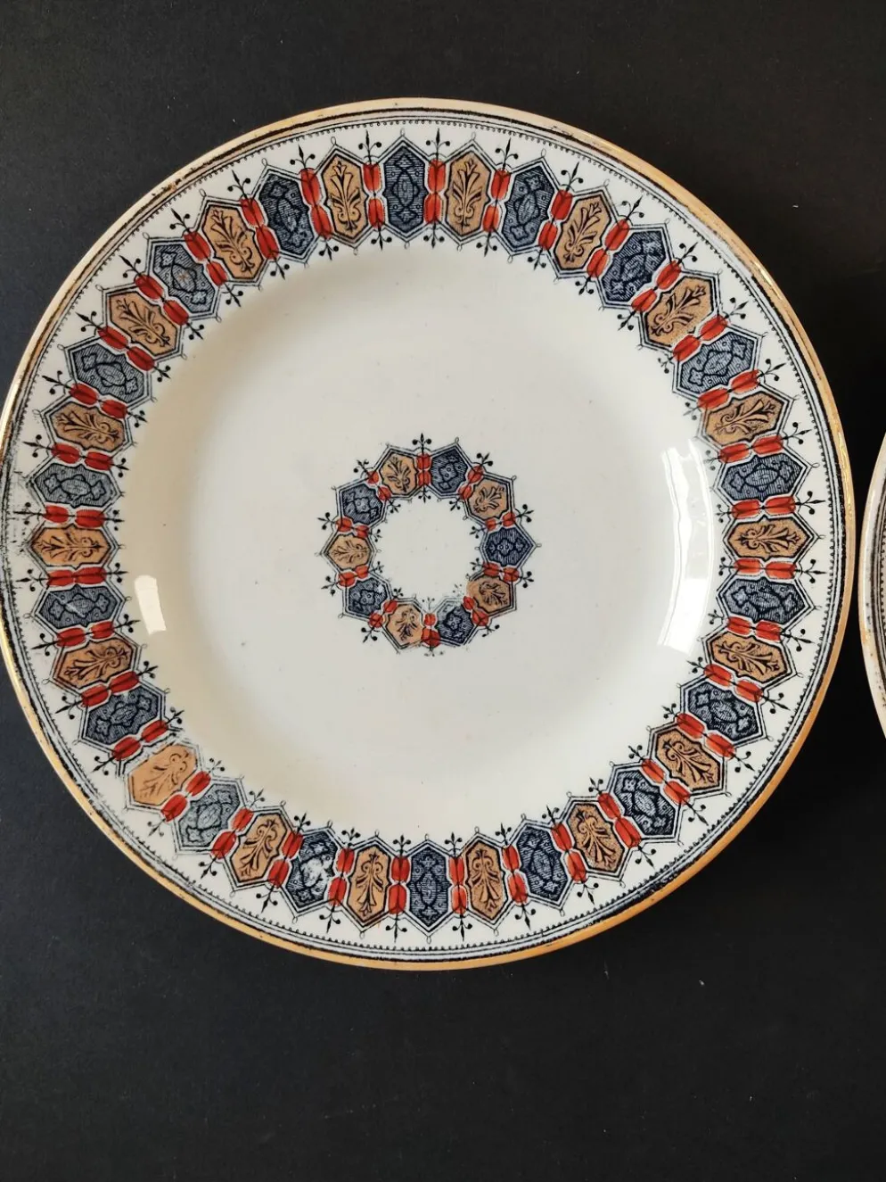 Paire d'assiette Boch Frères Keramis Cellini