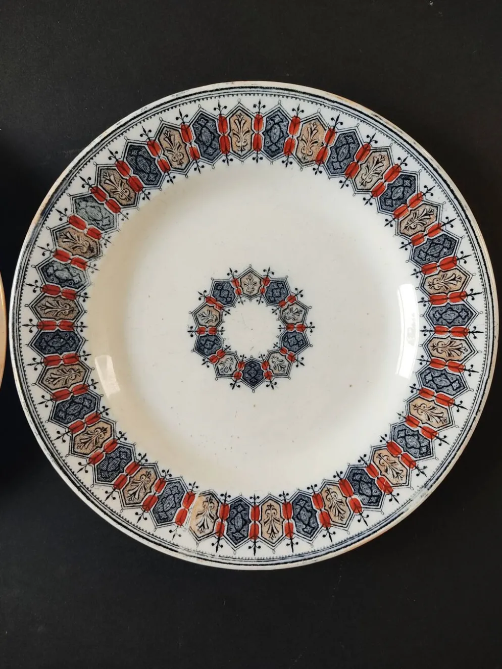 Paire d'assiette Boch Frères Keramis Cellini