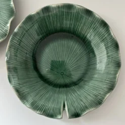 Paire d’assiette lotus