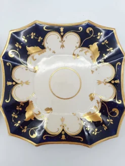 Paire d'Assiettes Carrées Porcelaine de Paris Cobalt et Or Style Empire