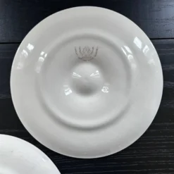 Paire d’assiettes à huîtres St Amand