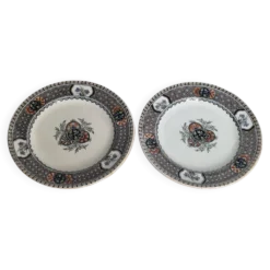 Paire d’assiettes Royal Doulton 20,5 cm faïence anglaise décor Imari XIXeme