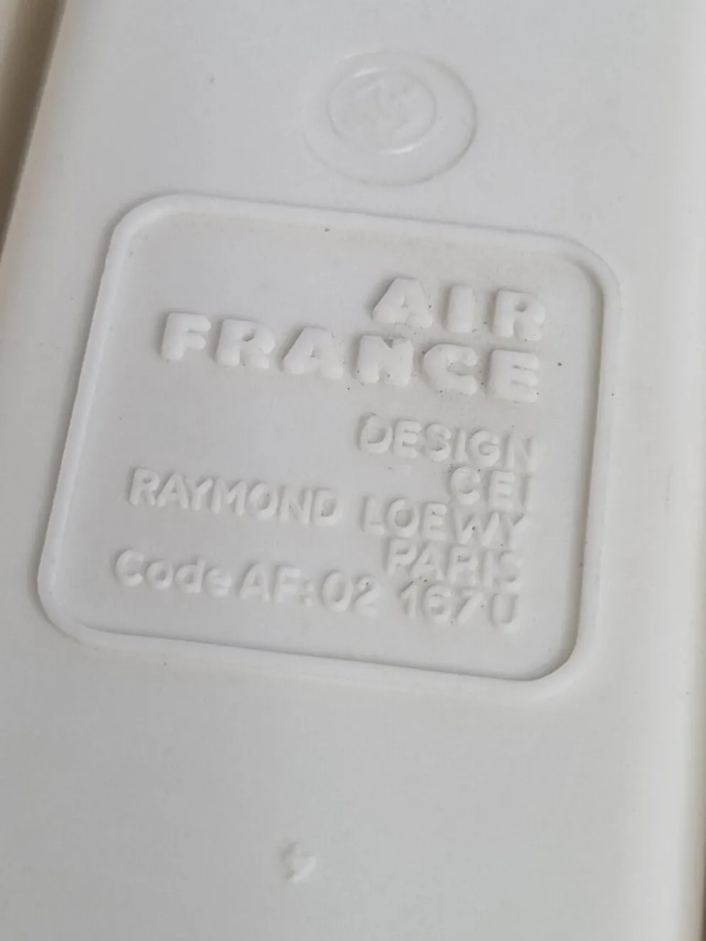 Paire de beurriers design Raymond Loewy, édition 1970, 8 cm