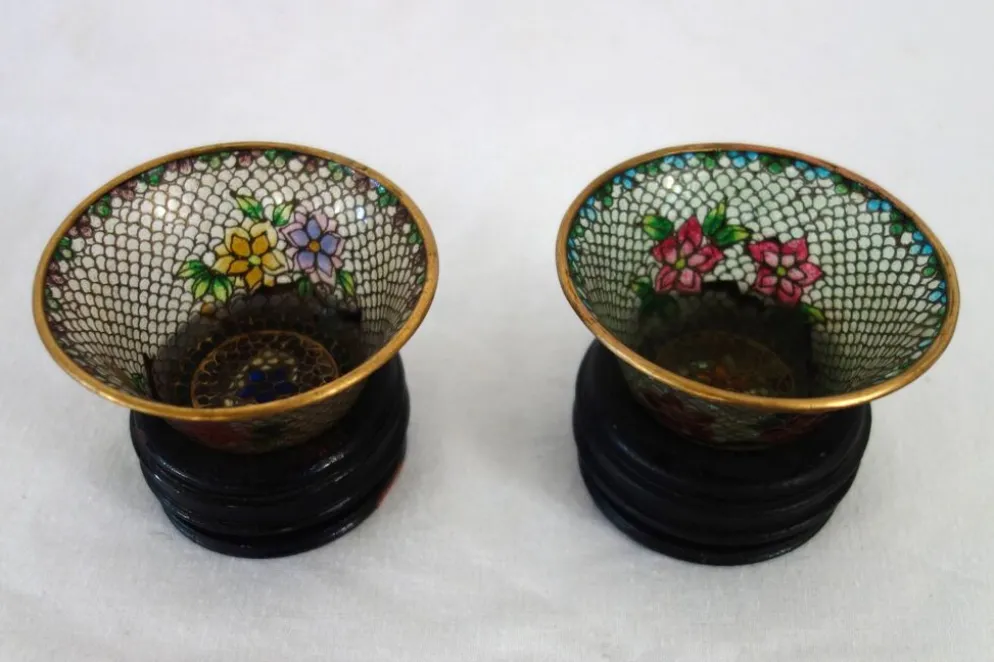 Paire de bols vintage Plique-à-jour émail cloisonné, Chine