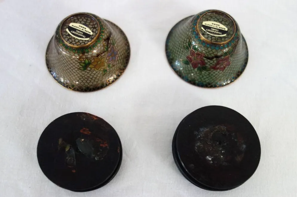 Paire de bols vintage Plique-à-jour émail cloisonné, Chine