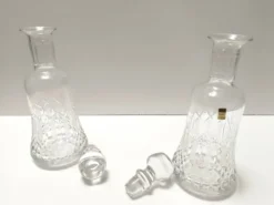Paire de bouteilles décanteurs en cristal transparent par Bleikristall, Allemagne