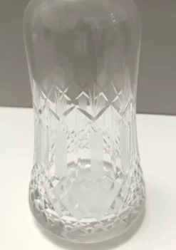 Paire de bouteilles décanteurs en cristal transparent par Bleikristall, Allemagne