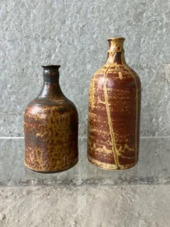 Paire de bouteilles en ceramique Alain rech, vintage 60/70