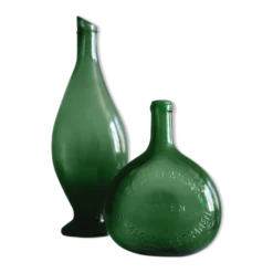 Paire de bouteilles en verre absinthe