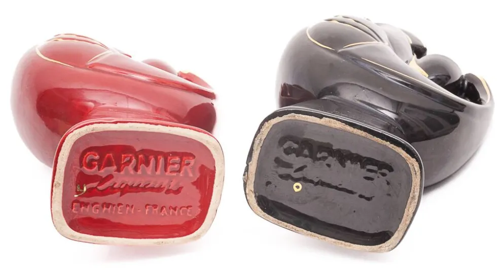 Paire de bouteilles à liqueur par Garnier