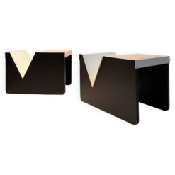 Paire de bouts de canapés / porte revues vers 1970
