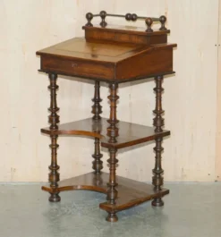 Paire de bureaux Davenport antiques entièrement restaurés