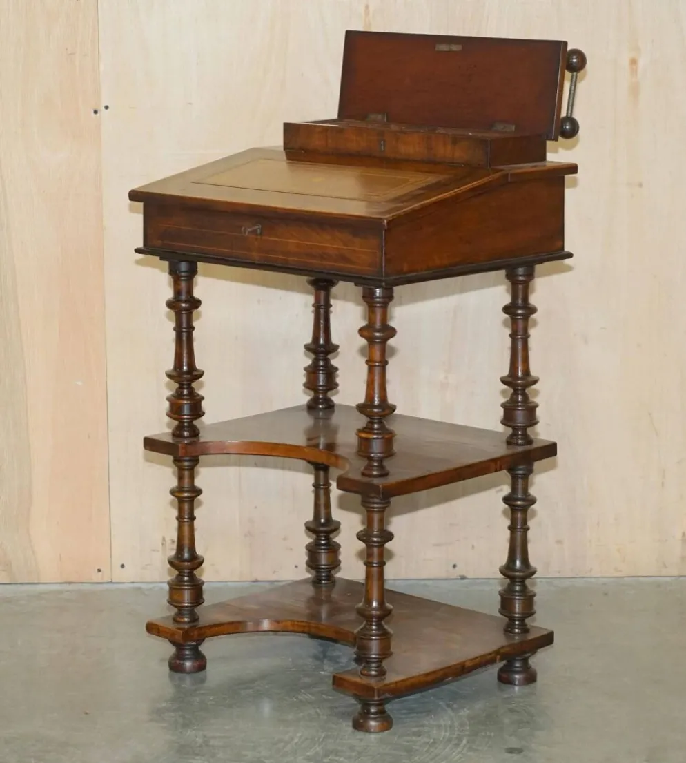 Paire de bureaux Davenport antiques entièrement restaurés