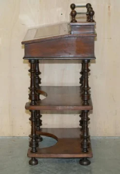 Paire de bureaux Davenport antiques entièrement restaurés