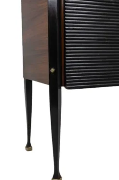 Paire de cabinets italiens en placage de teck. Années 1960.