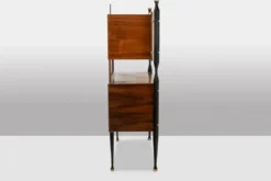 Paire de cabinets italiens en placage de teck. Années 1960.