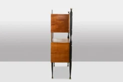 Paire de cabinets italiens en placage de teck. Années 1960.