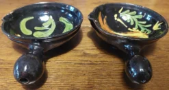 Paire de cassolettes en terre cuite vernissée Alsace