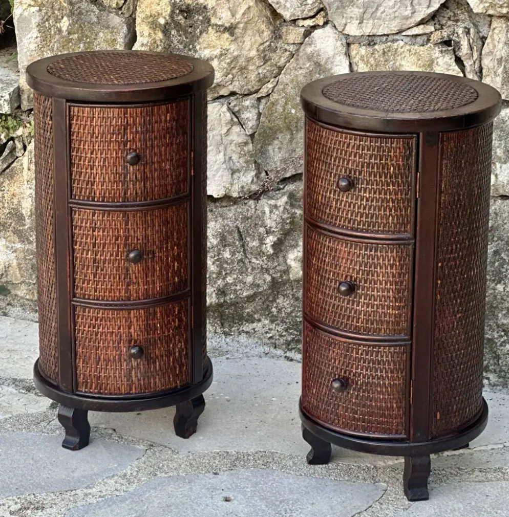 Paire de chevets Cylindriques ou chevets tambours en bois exotique.