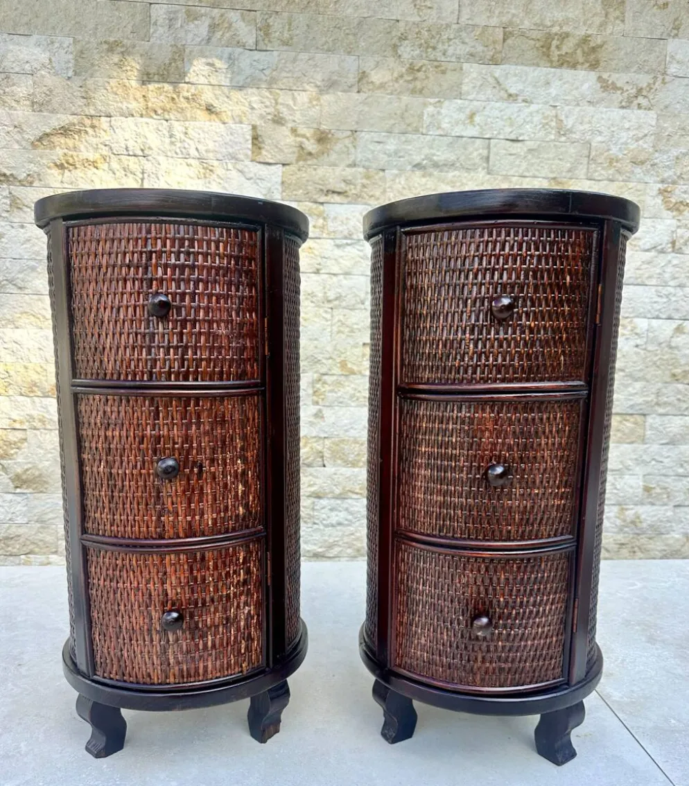 Paire de chevets Cylindriques ou chevets tambours en bois exotique.