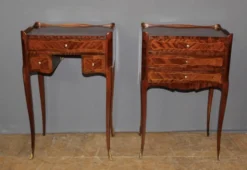 Paire de Chevets de style Louis XV en marqueterie XXe